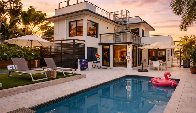 Soleil Modern | Pool + Hot Tub | 2 Min Beach | Birch Park | Major international sporting event