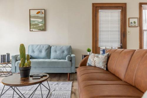 South Euclid Joy - 5BR Home