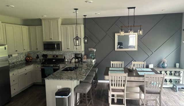 Spacious 3-bedroom townhome in serene Hamburg with AC close to all amenities