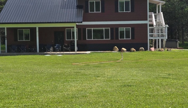 Spacious 4 BR Home near GNP