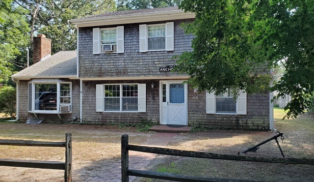 Spacious family house, short walk to the Lagoon & close to Oak Bluffs center