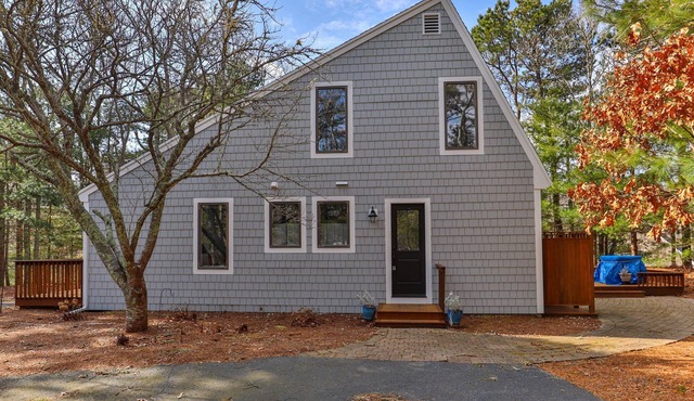 Spacious Family Rental in Desirble New Seabury