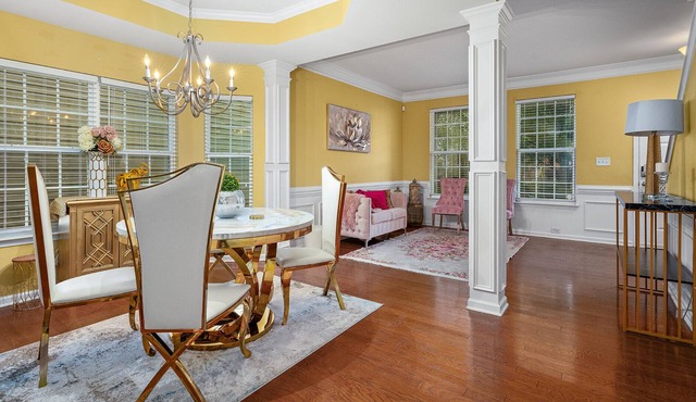 Spacious home with walking trails, fenced yard and community pool!