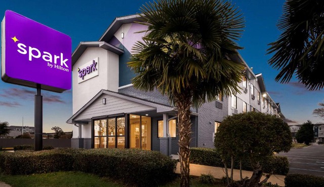 Spark by Hilton Norfolk