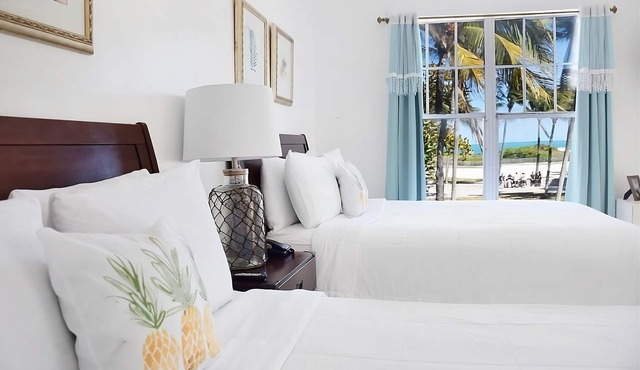 Stay Right On Ocean Drive! 2 Great Units Just A Few Minutes From the Beach!