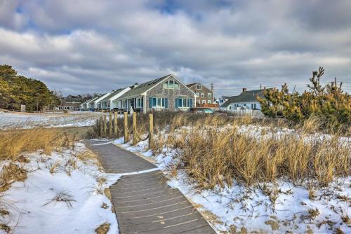 Steps to Beach: Cape Cod Retreat w/Patio & Grill!