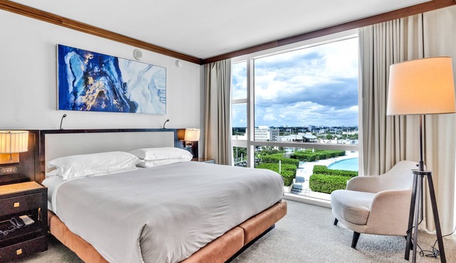 Stunning 2BR 2Bath on 8th floor @Carillon Miami Wellness Resort
