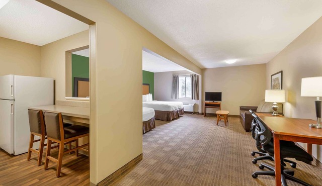 Suburban Studios Copley Akron West