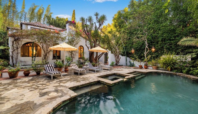 Sunset Vale - Majestic Spanish Home with Spa-Like Amenities