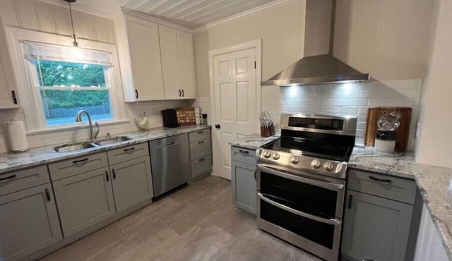The Baker House on E. 4th with 2 Living Rooms!