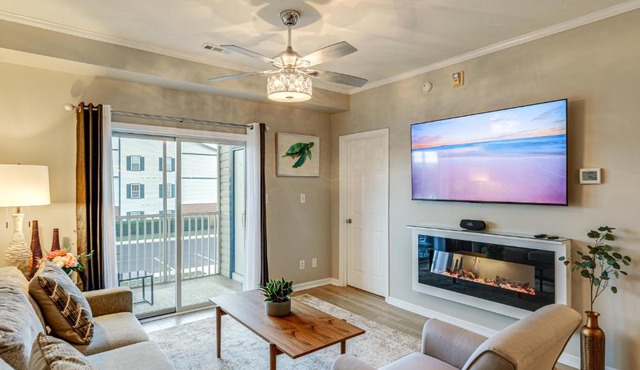 The Breeze at Lewes Condo w/Pool | Bike to Beach!