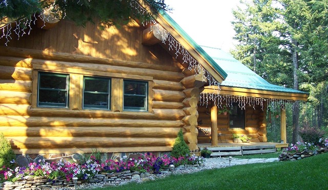 The Garrison Inn a Montana Bed & Breakfast