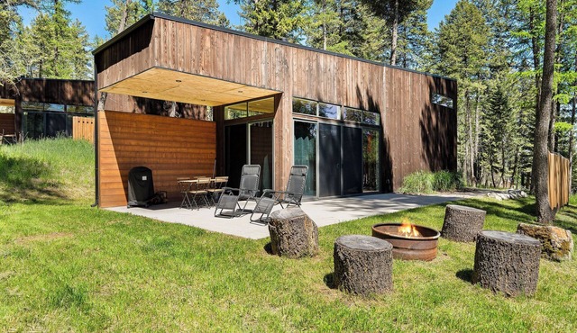 The Kootenai at Stoner Creek Cabins