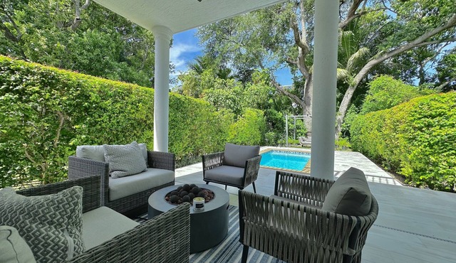 The Liza, Coconut Grove