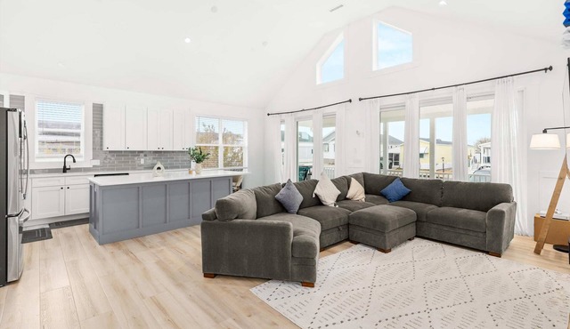 The Nautical Nest | 3BD + Nice Walk to the Beach