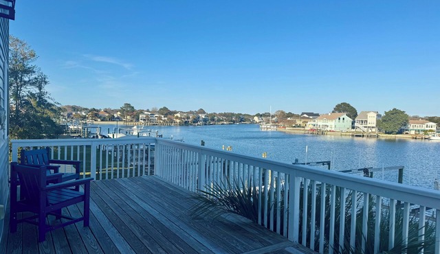 The Odyssey - Waterfront with Dock + Boat Lift + NH Village Beach Club Member!