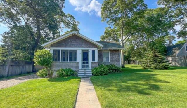 The Pearl: Lovely cottage, close to Vineyard Haven town/ferry