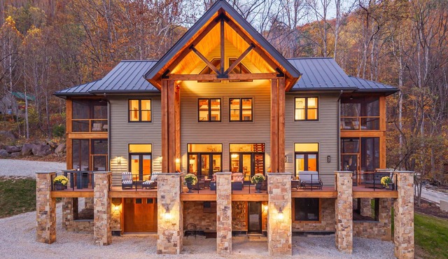 The Pinnacle Ridge Lodge