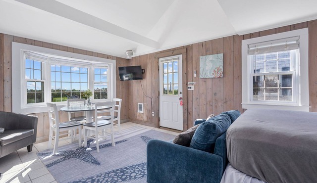The Shell Cottage - Where Beach Dreams Begin