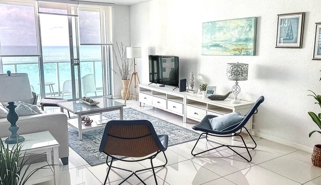THE TIDES - 14th Floor (X) - 2 bedrooms