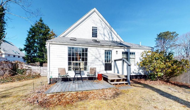 The Yarmouth House - Carriage House