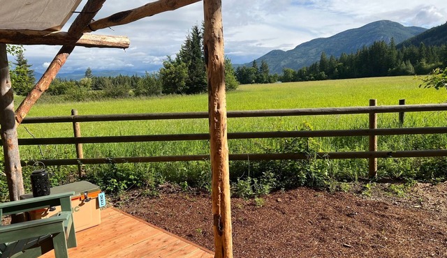Trailblazer Tent at Columbia Mountain Ranch near Glacier National Park