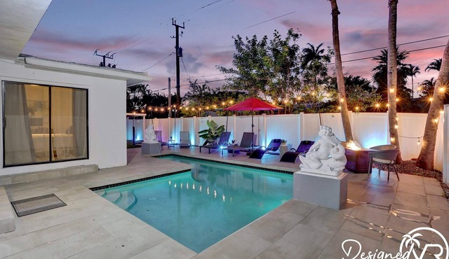 Tranquil Bliss Near the Beach Modern 4BR Retreat +