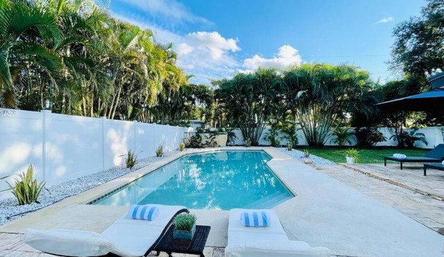 Tropical Oasis House Private Pool Family Yard