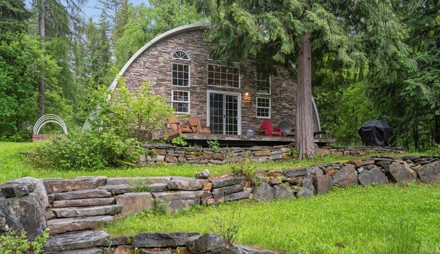 Two Bedroom Quonset Hut on Spoon Lake