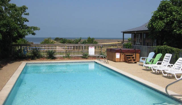 Unique Soundfront Cottage with Guesthouse, Pool, Hot Tub, Dock