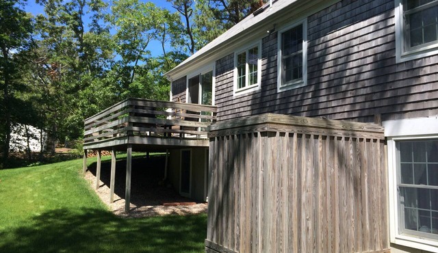 Updated Vacation Home Close to Town and Beaches (2221)