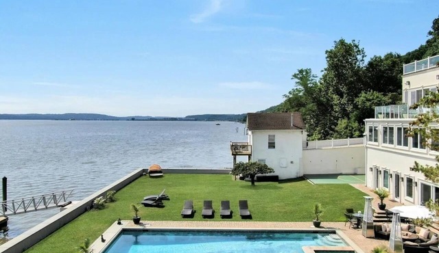 US Open VIP Stay- Luxury Hudson River Estate with Pool, Spa, Dock & Tennis Court