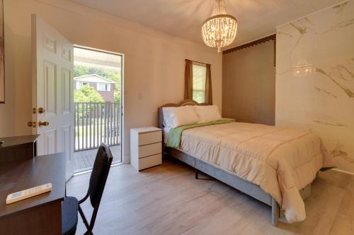 Walk Downtown! Hinton Historic District Studio