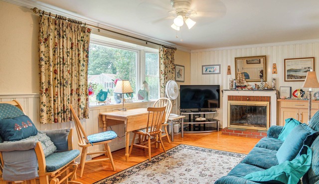 Walk to Haigis Beach: Family Home w/Fire Pit!