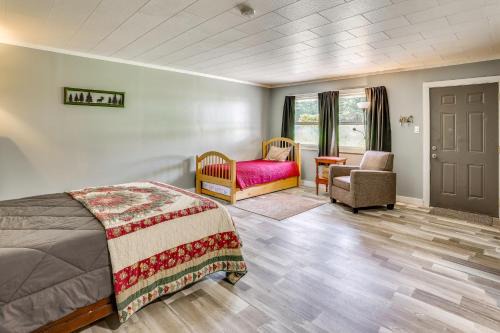 Walk to Main St & Schroon Lake! Cozy Upstate Gem
