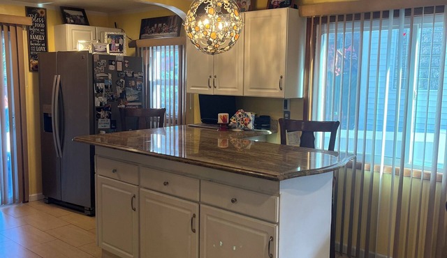 Walk to Rutherford Transit - Near MetLife Stadium - Three Bedroom - Parking