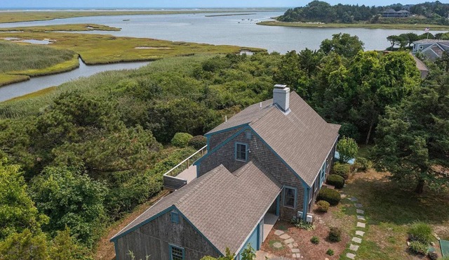 Waterfront Oasis on Town Cove, Kayak Access & Stunning Views