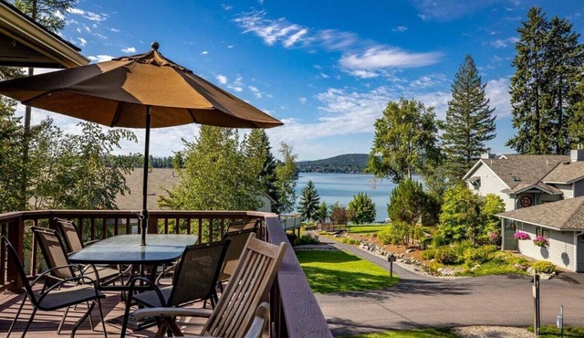 Welcome to Mountain Harbor Lakeview Cottage, #137