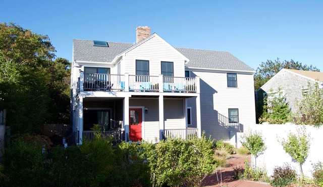 West End Gem! New Construction 3Br/2Ba, Sleeps 6