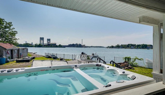 Weymouth Waterfront Getaway w/Swim Spa & Hot Tub