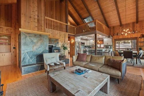 Whitefish Luxury Retreat