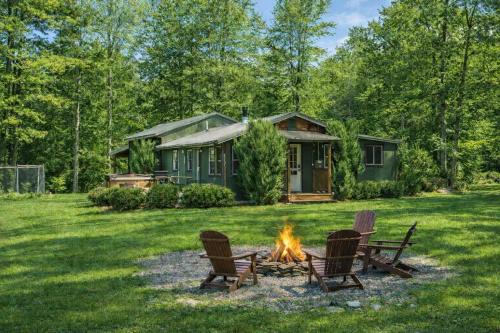 Wild Sage Cabin Pond Kerhonkson
