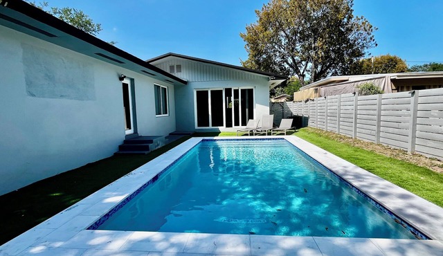 Wynwood Design District Luxe 4-bedroom Villa with Private Pool