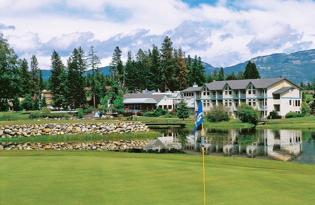 Beautiful 2 bedroom unit at resort, sleeps 6