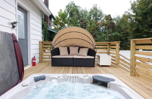 Best XL Home To Visit NYC+Hot Tub+Newark Airport+Free Parking