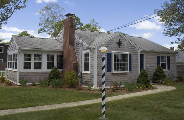 Falmouth Heights Beach 