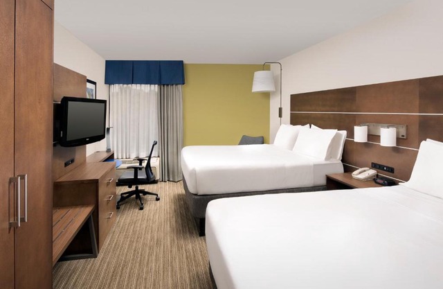 Holiday Inn Express Andover North Lawrence Ihg Hotel 