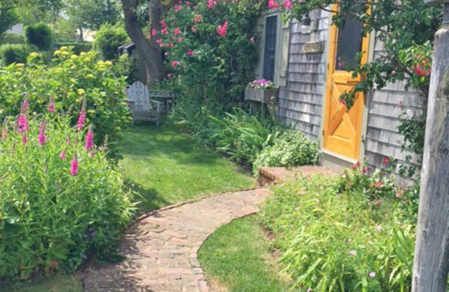 Cottage 
