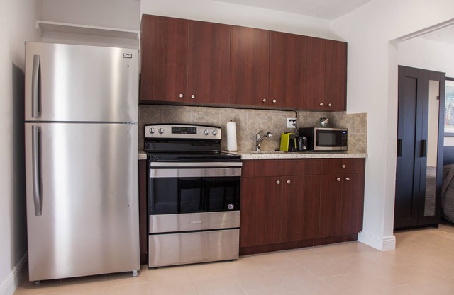 Miami Modern Studio in Historic District 12