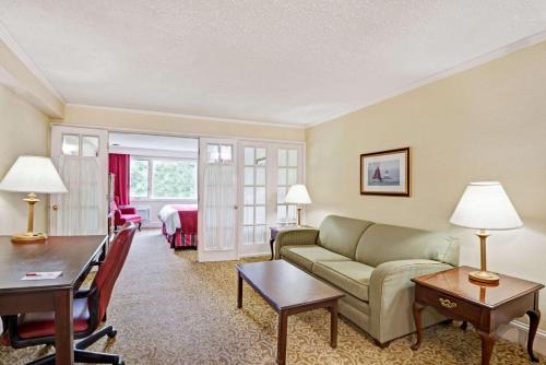Ramada 